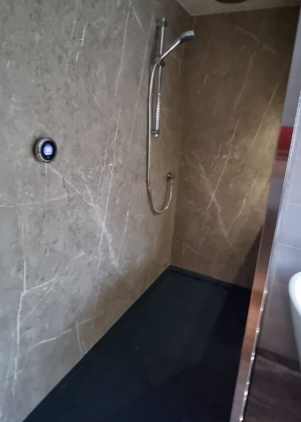 After photo - Large shower installation in a modern bathroom After photo - Large shower installation in a modern bathroom