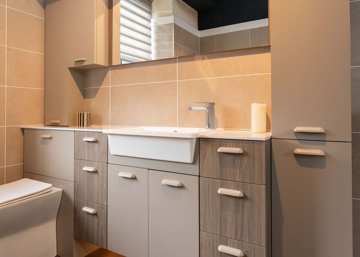 Distinct Bathrooms, Ripley 2023 - 007.jpg