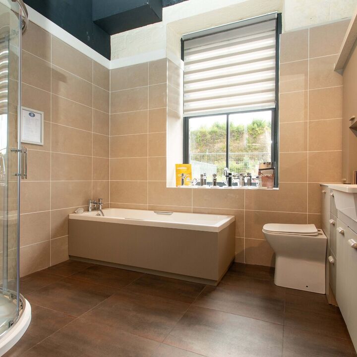 Distinct Bathrooms, Ripley 2023 - 008.jpg