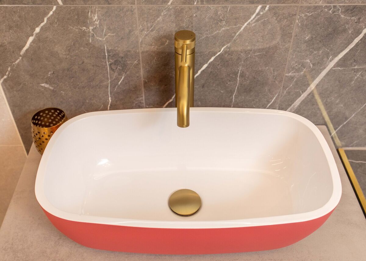 Distinct Bathrooms, Ripley 2023 - 027.jpg