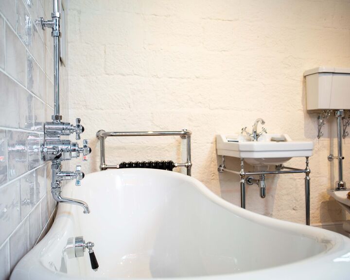 Distinct Bathrooms, Ripley 2023 - 004.jpg