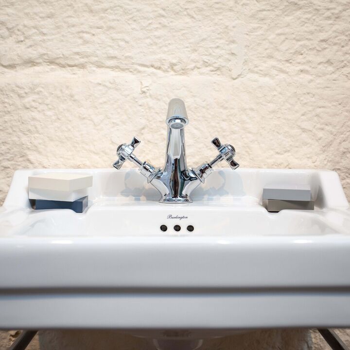 Distinct Bathrooms, Ripley 2023 - 005.jpg