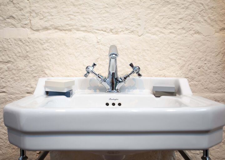 Distinct Bathrooms, Ripley 2023 - 005.jpg